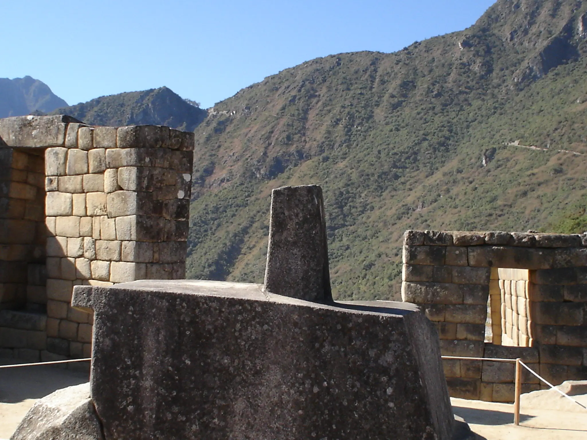 Machu Picchu Intihuatana
